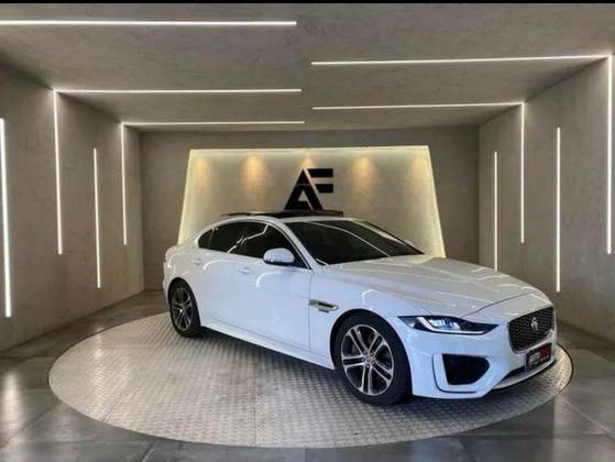 JAGUAR XE 2.0 16V INGENIUM P250 GASOLINA R-DYNAMIC S 4P AUTOMÁTICO